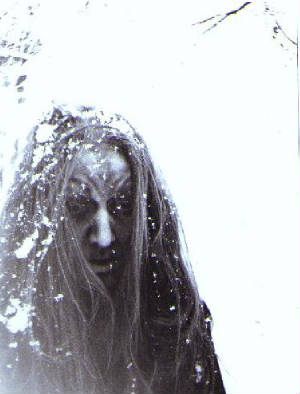 kellywitch5.jpg